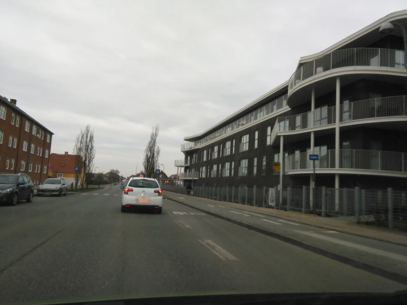 Mapillary-foto nær In Sushi
