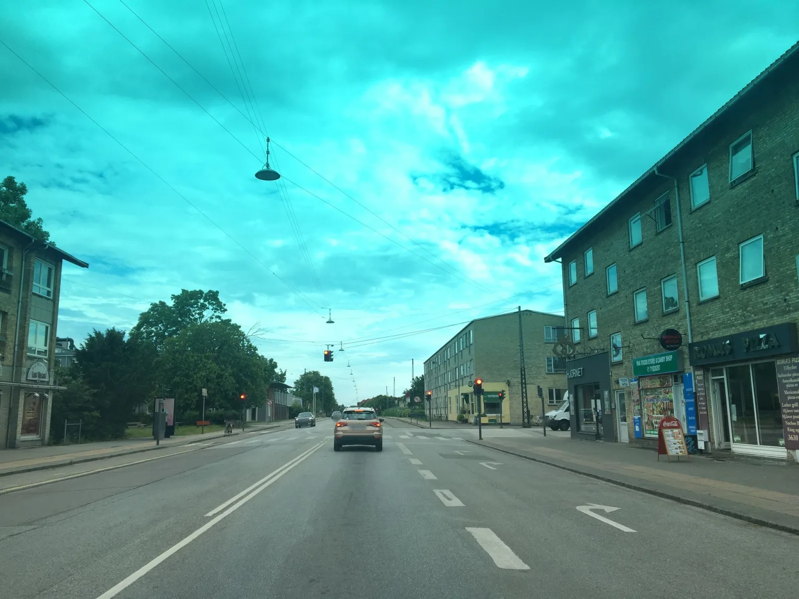 Mapillary-Foto in der Nähe von Dehra Restaurant