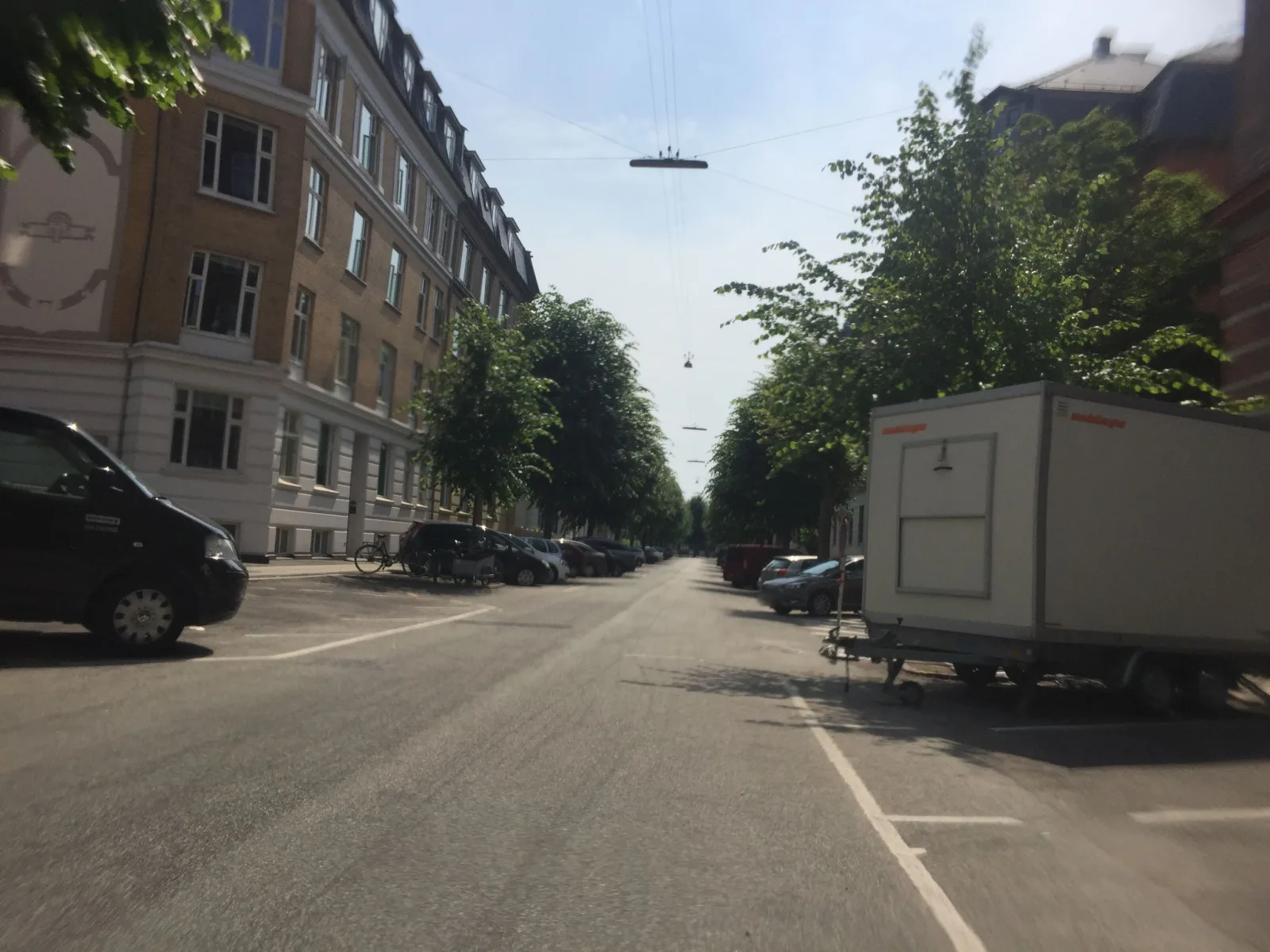Mapillary-Foto in der Nähe von Delish