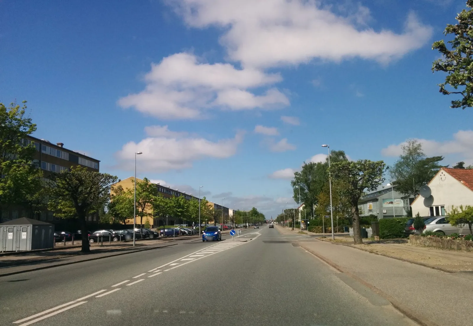 Mapillary-Foto in der Nähe von KAO Thai By Chef Dao