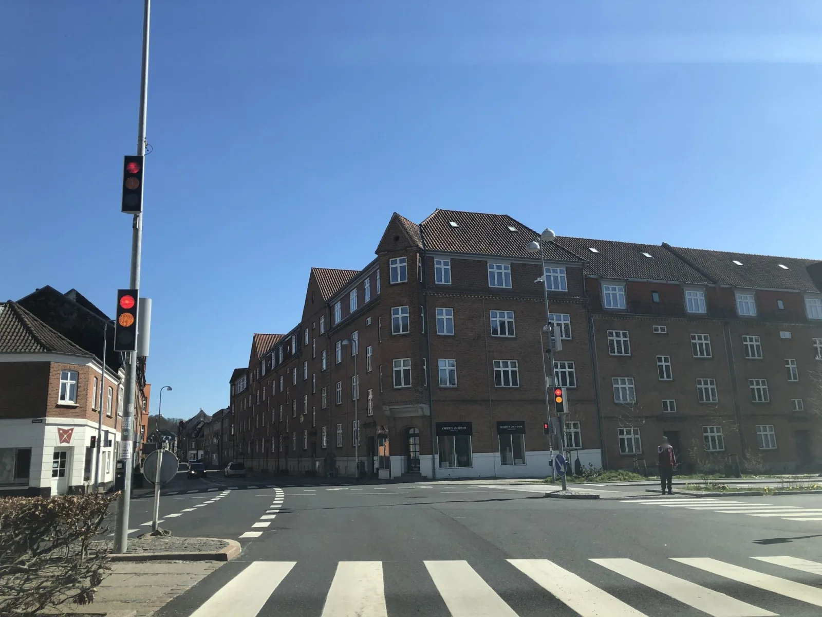 Mapillary-foto nær Karins Pølsebod
