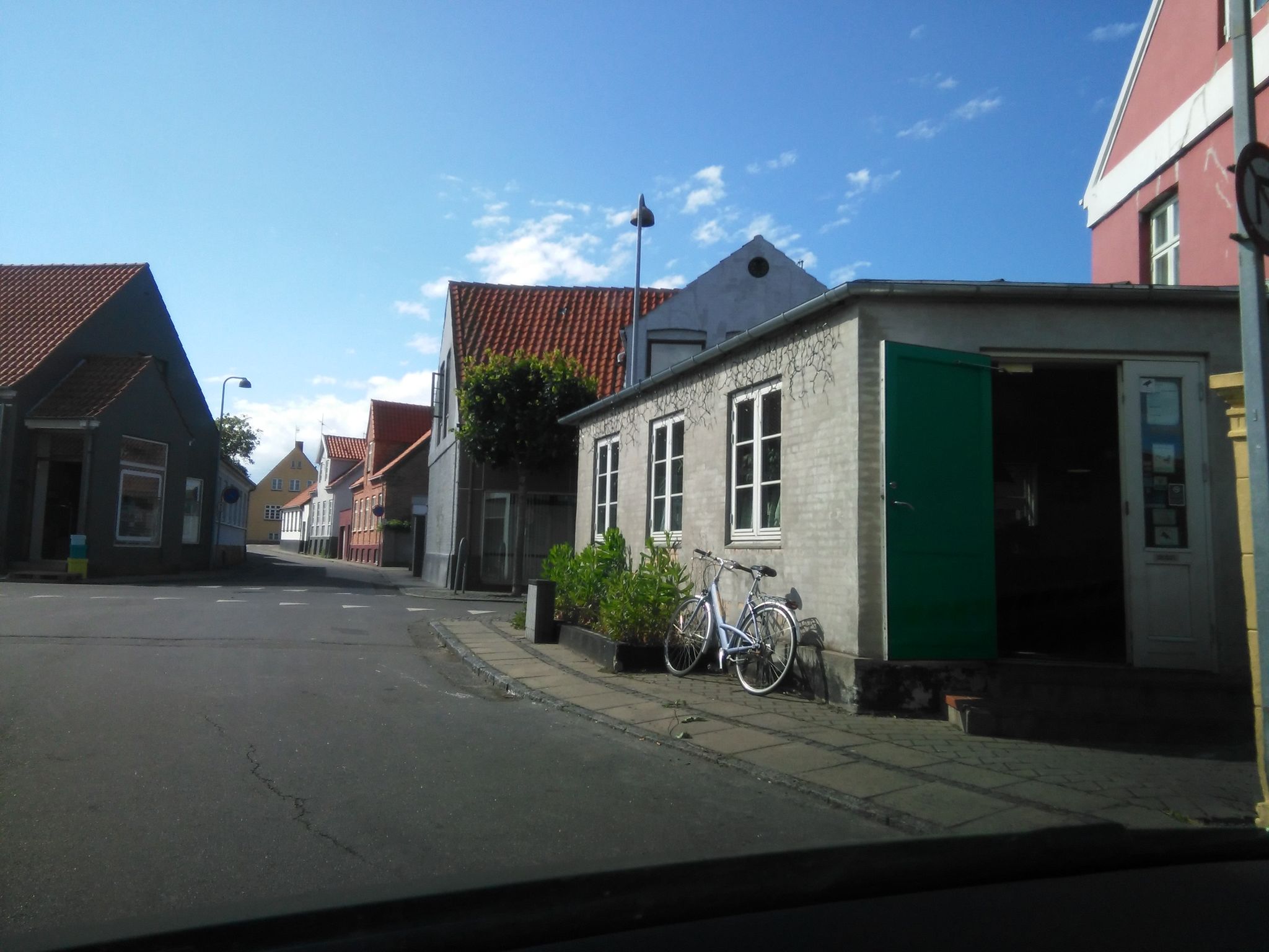 Mapillary-Foto in der Nähe von Den Gyldne Hane