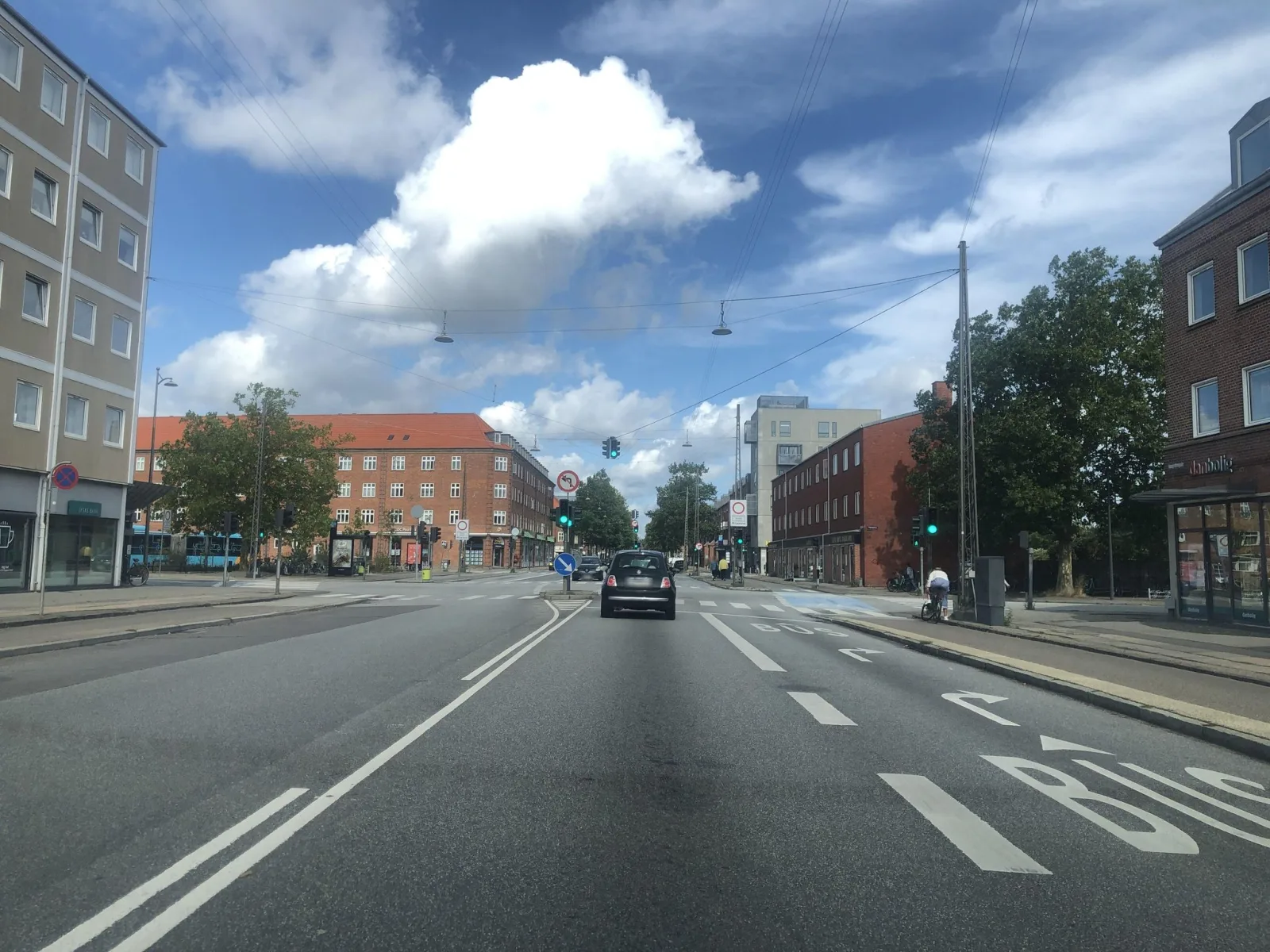 Mapillary-Foto in der Nähe von Den Kinesiske Mur