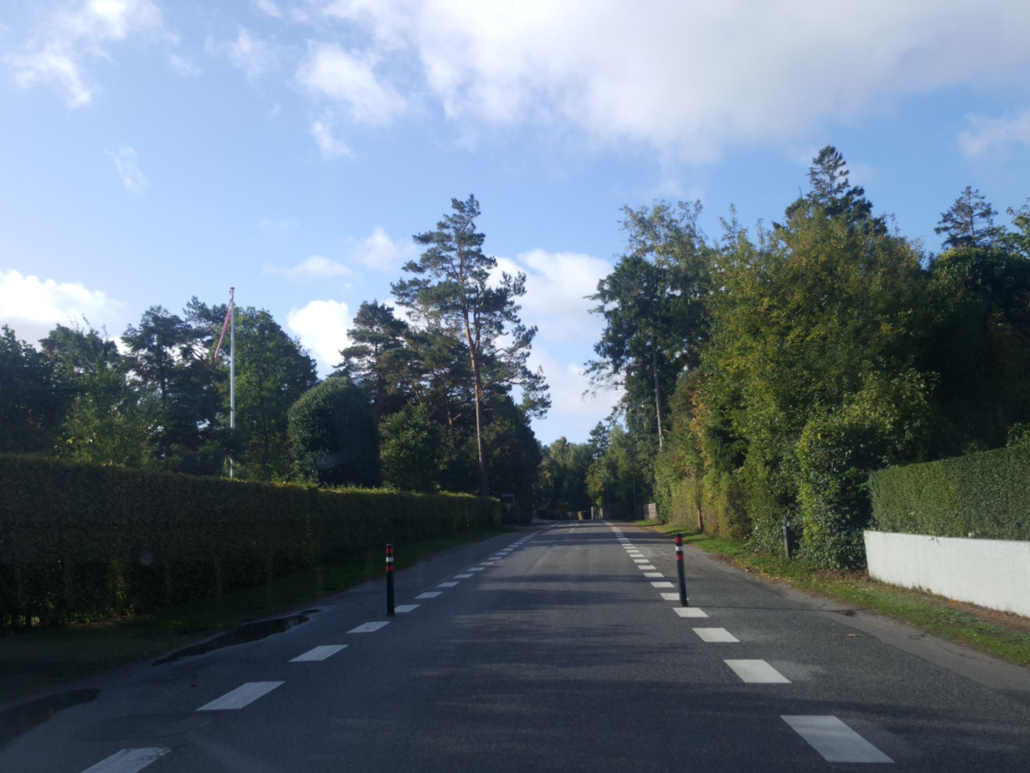 Mapillary-Foto in der Nähe von Schou's Restaurant
