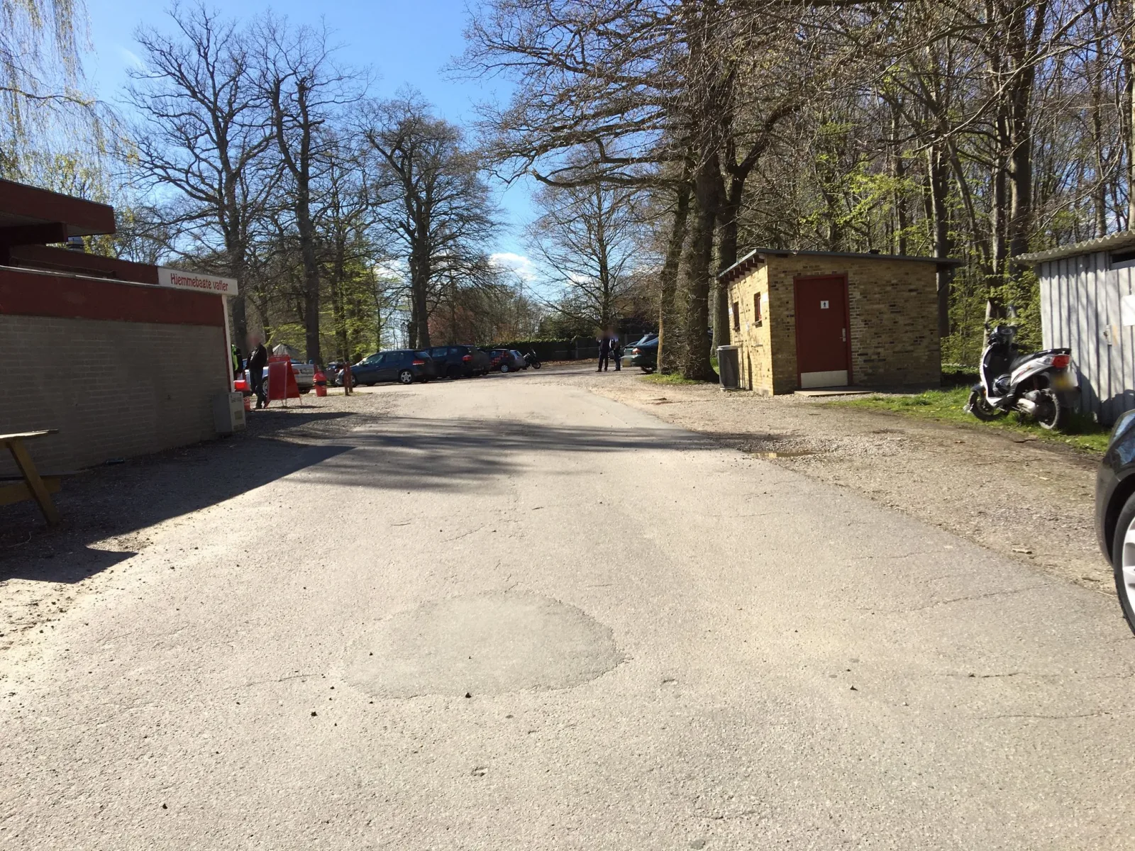 Mapillary-Foto in der Nähe von Kitzchen Food Court