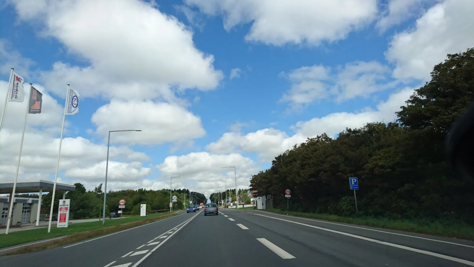 Mapillary-Foto in der Nähe von Wendys Pit