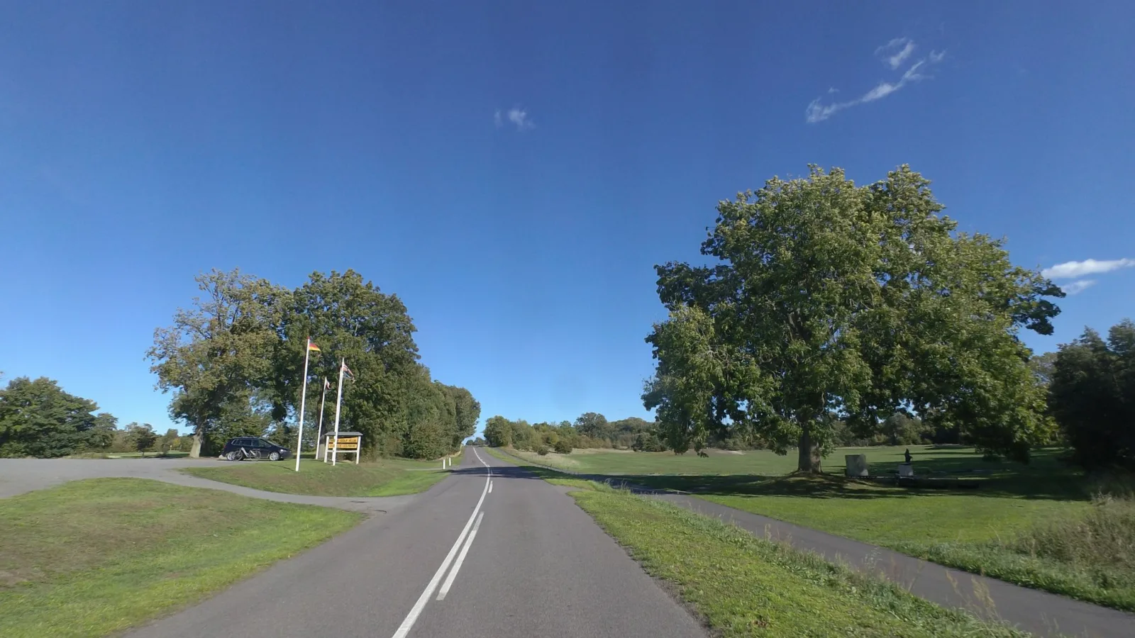 Mapillary-foto nær Drop Inn
