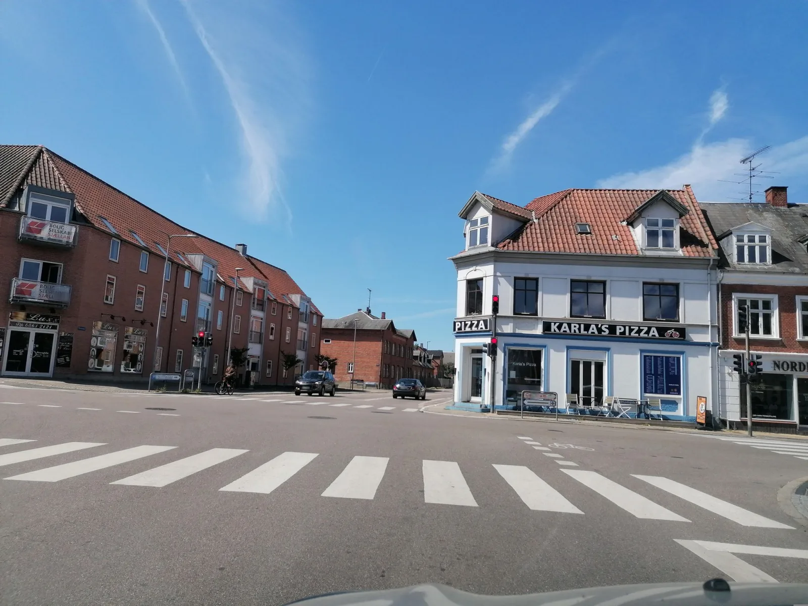 Mapillary-Foto in der Nähe von Sunde Køkken