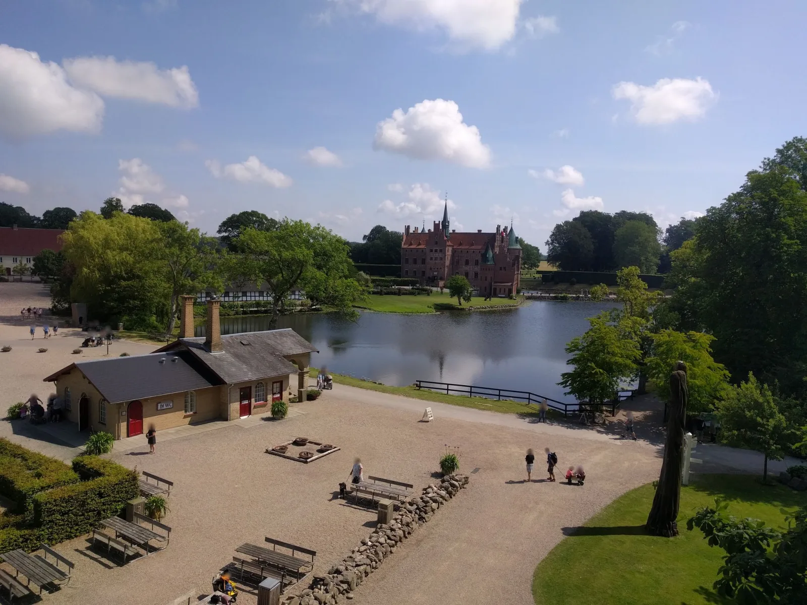 Mapillary-foto nær Labyrintkiosken