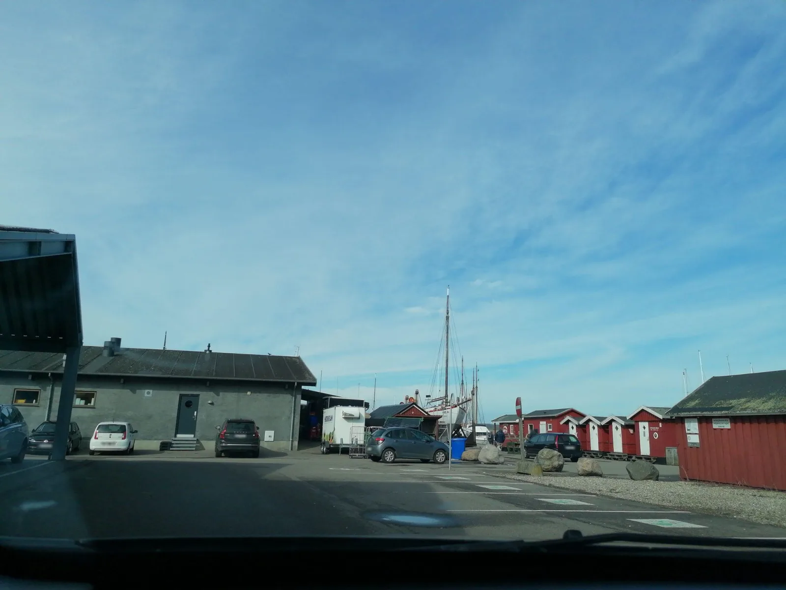 Mapillary-Foto in der Nähe von SuRi