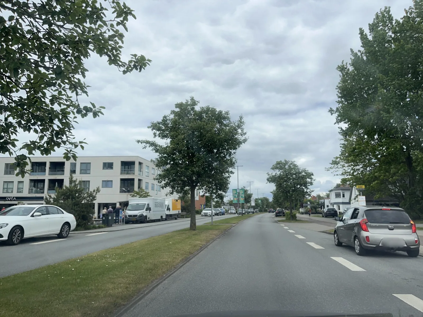 Mapillary-Foto in der Nähe von Sushi Amor Solrød II
