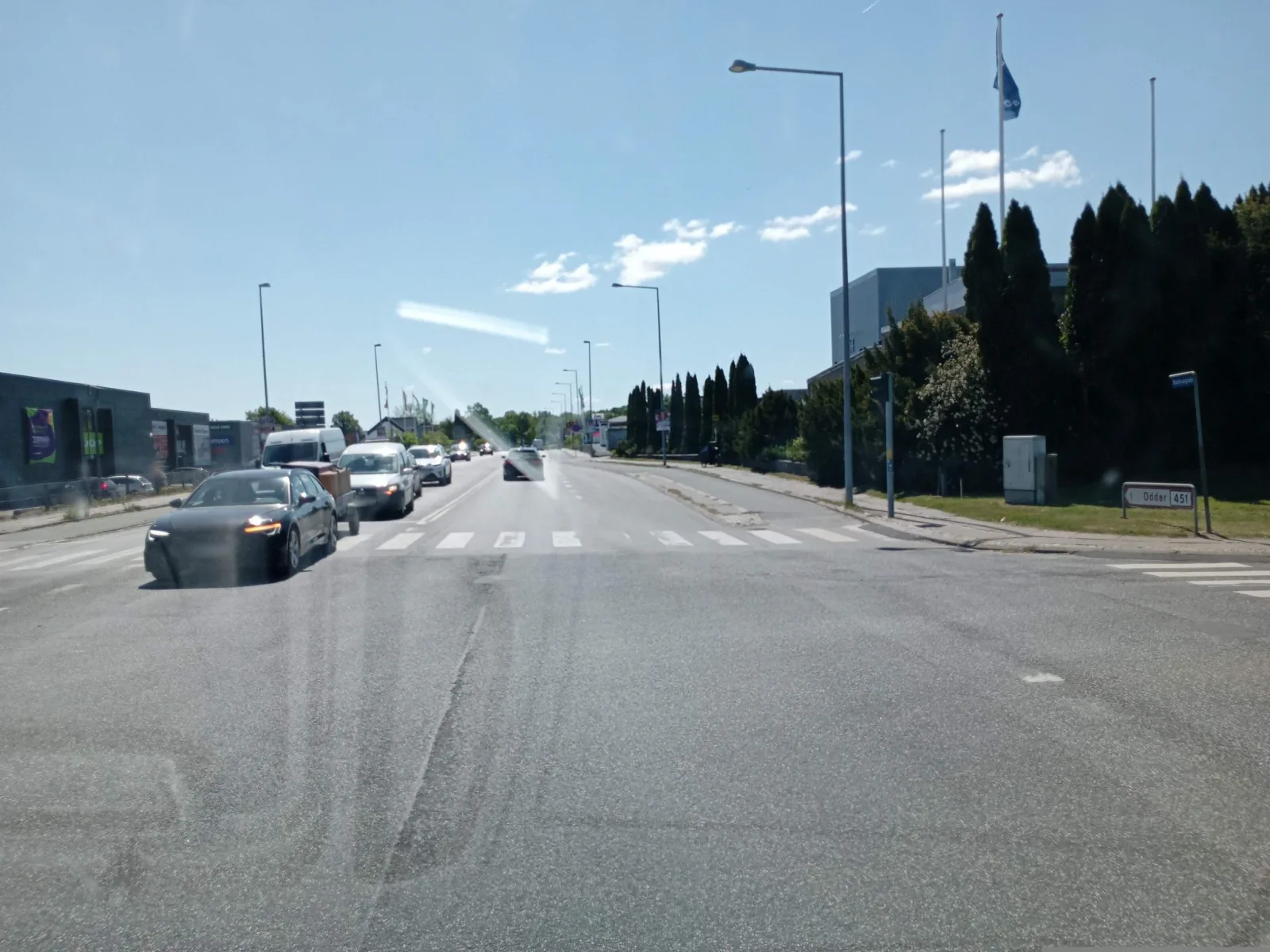 Mapillary-Foto in der Nähe von Kuglen og Keglen