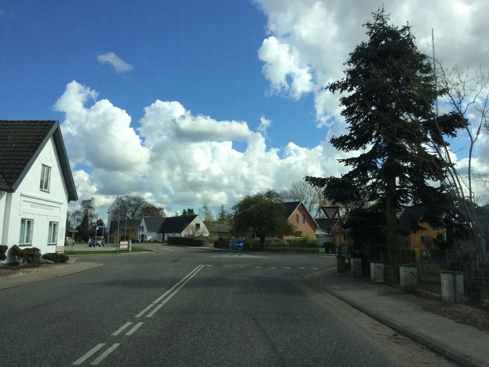 Mapillary-foto nær Løgismose Mejeriudsalg