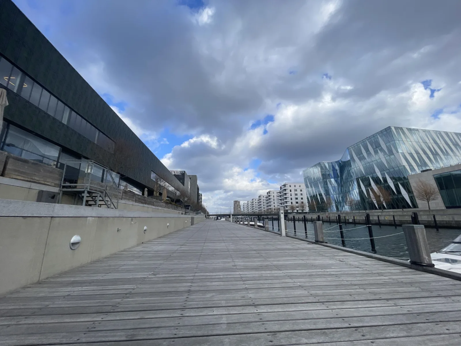 Mapillary-foto nær Eattoday Waterfront