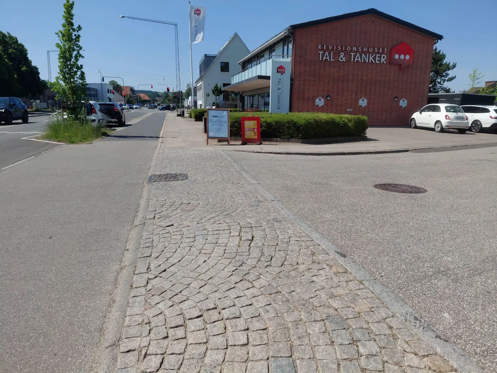 Mapillary-Foto in der Nähe von La Foresta Trattoria