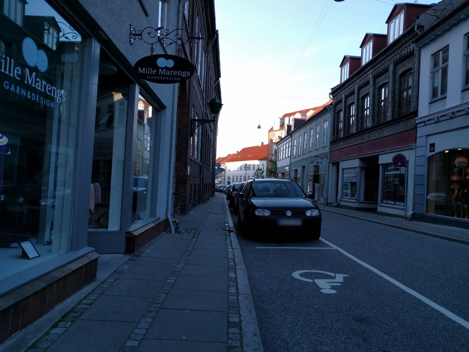 Mapillary-foto nær The Burger Guldborgsund