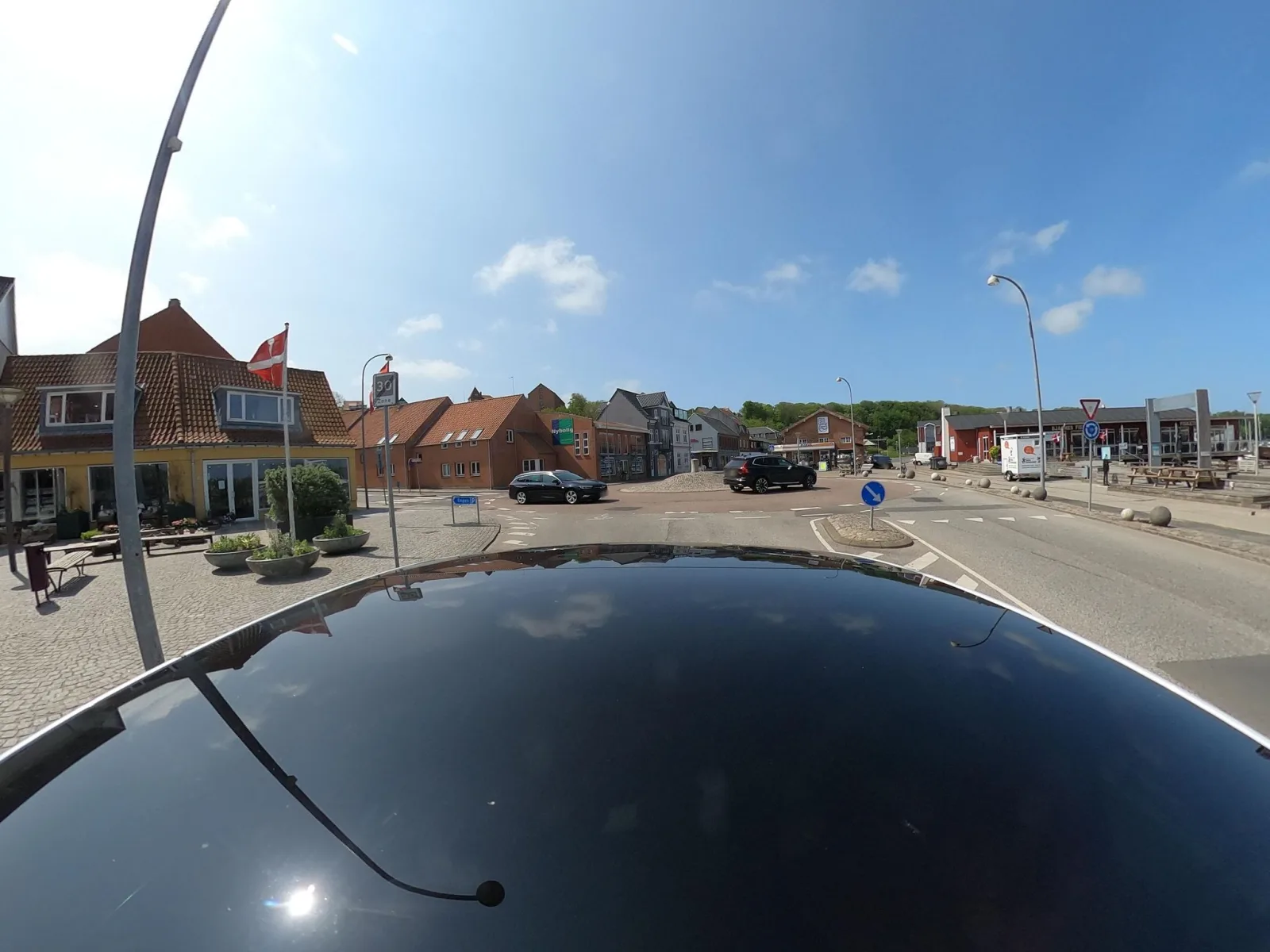 Mapillary-foto nær Larsen