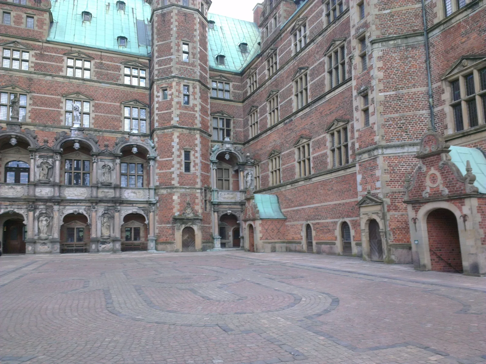 Mapillary-foto nær Det Nationalhistoriske Museum