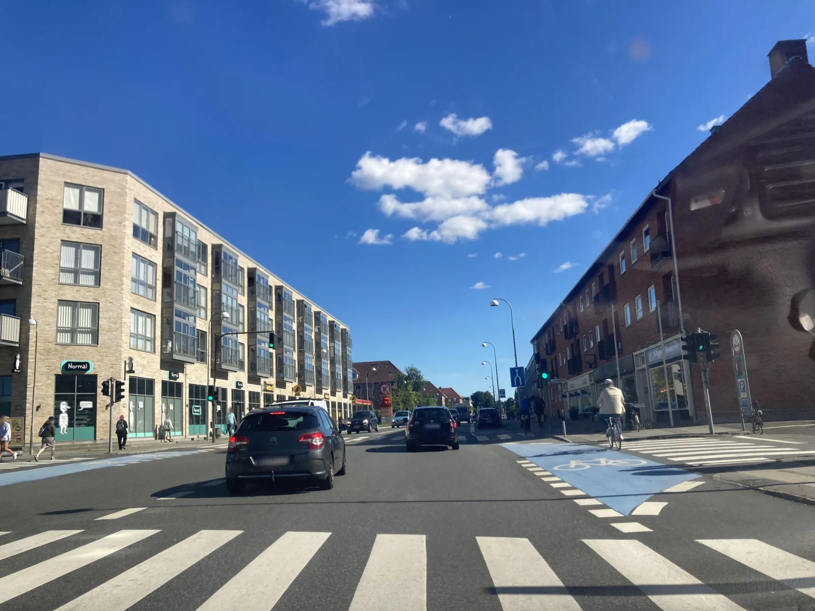 Mapillary-Foto in der Nähe von Galleri Trine Panum