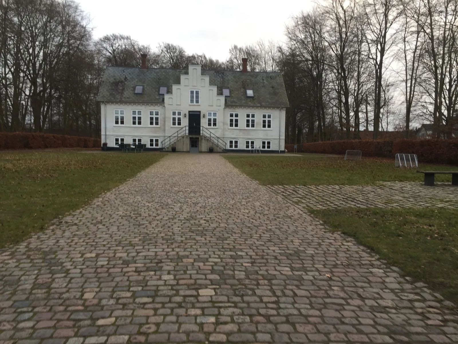 Mapillary-Foto in der Nähe von Fyns Militærhistorisk Samling
