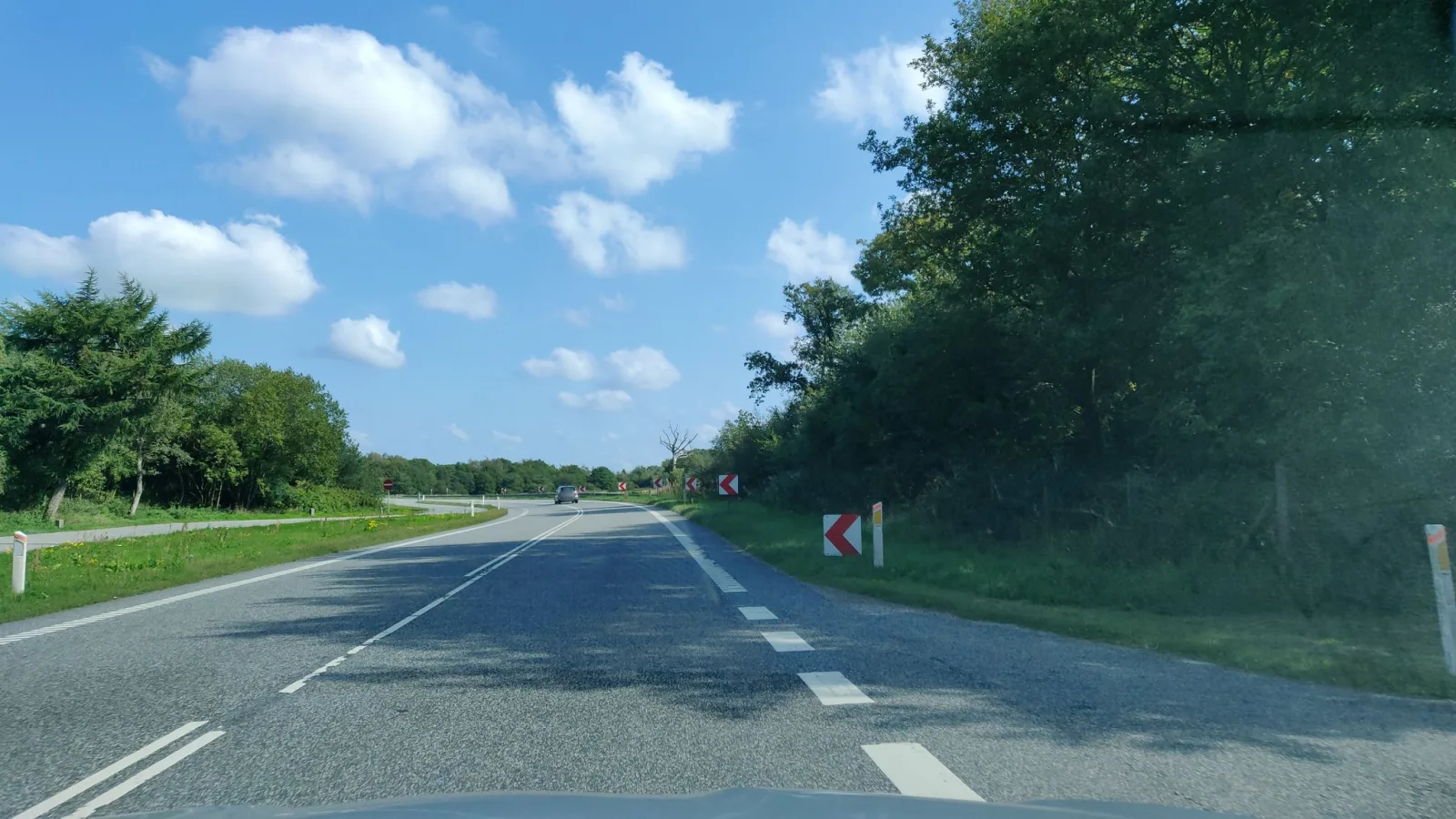 Mapillary-Foto in der Nähe von Jyllands Midtpunkt