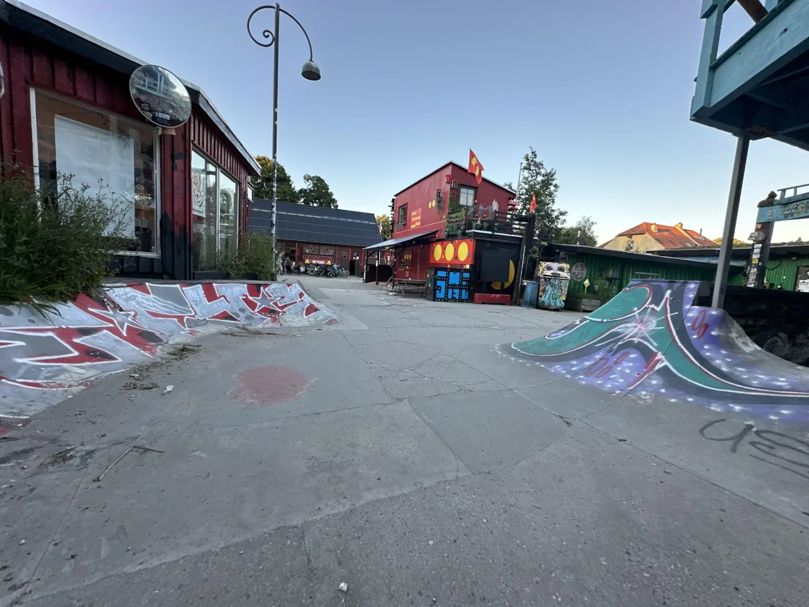 Mapillary-Foto in der Nähe von Falafelboden Christiania