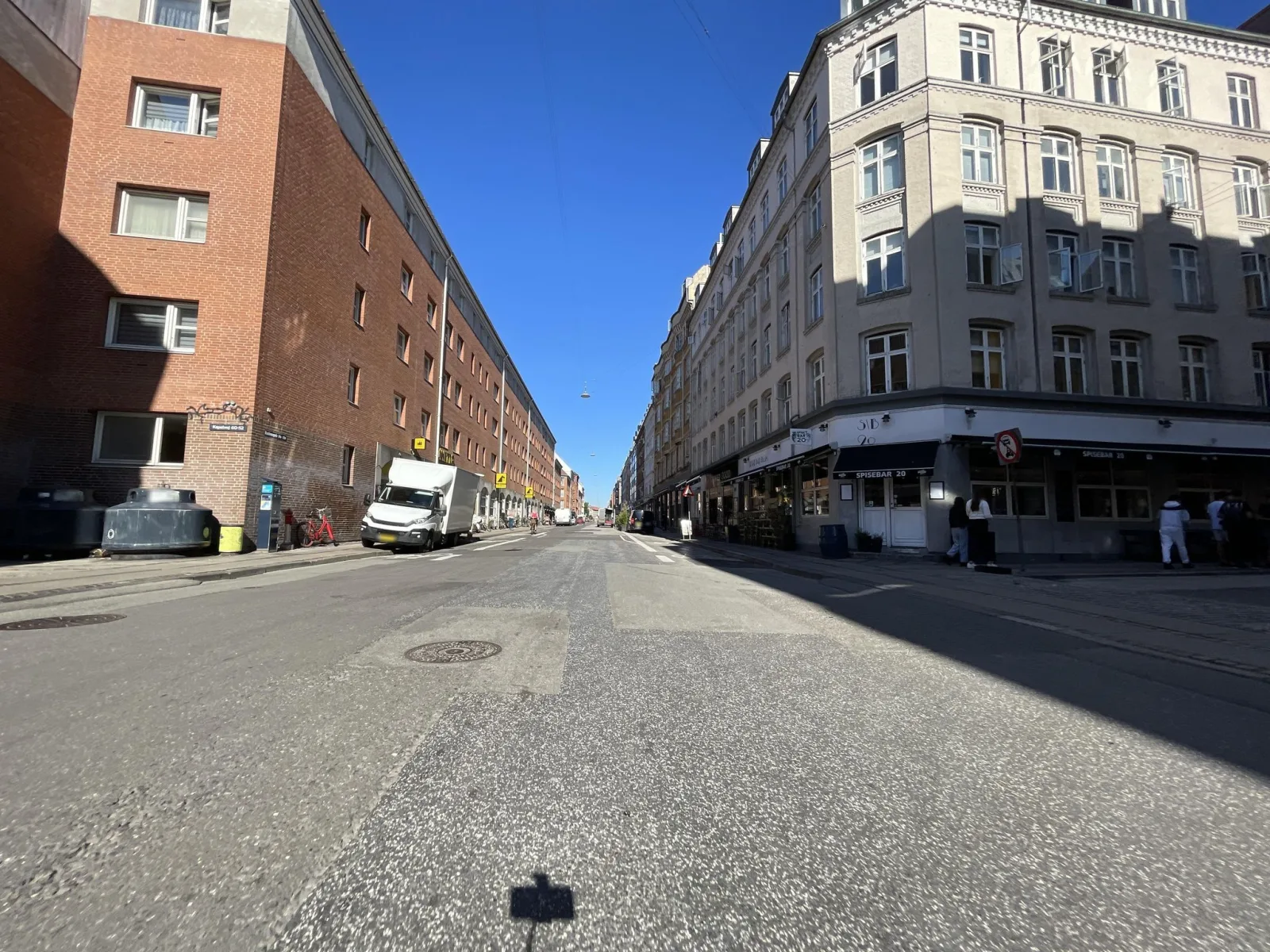 Mapillary-foto nær Falafelkælderen