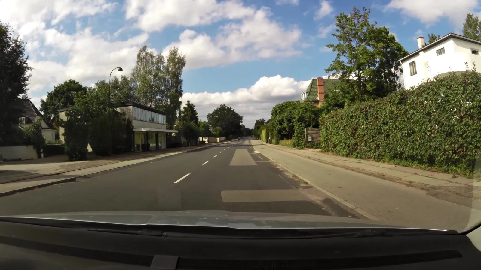 Mapillary-Foto in der Nähe von Femvejens Pizza
