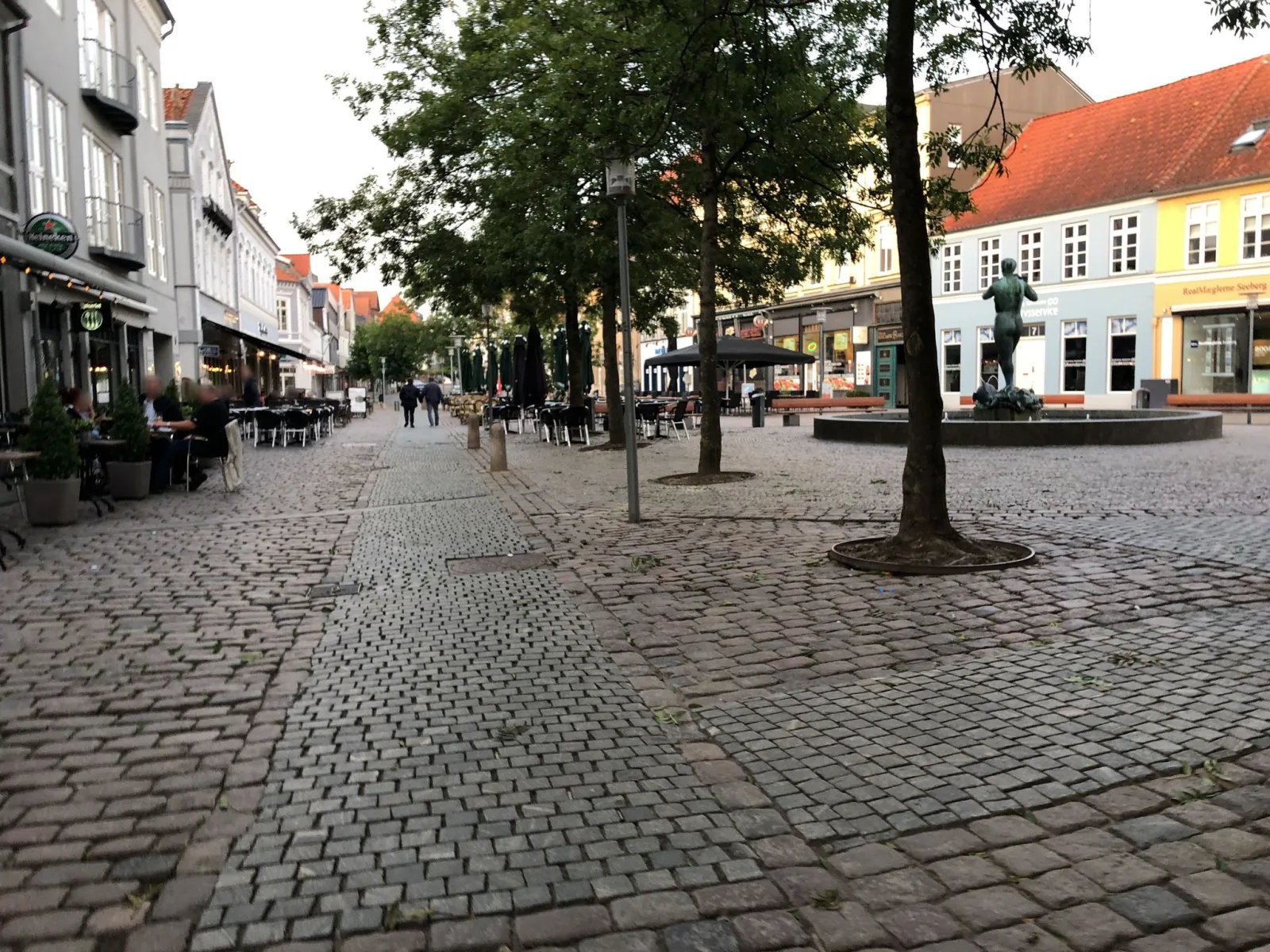 Mapillary-foto nær Mundo Pizza