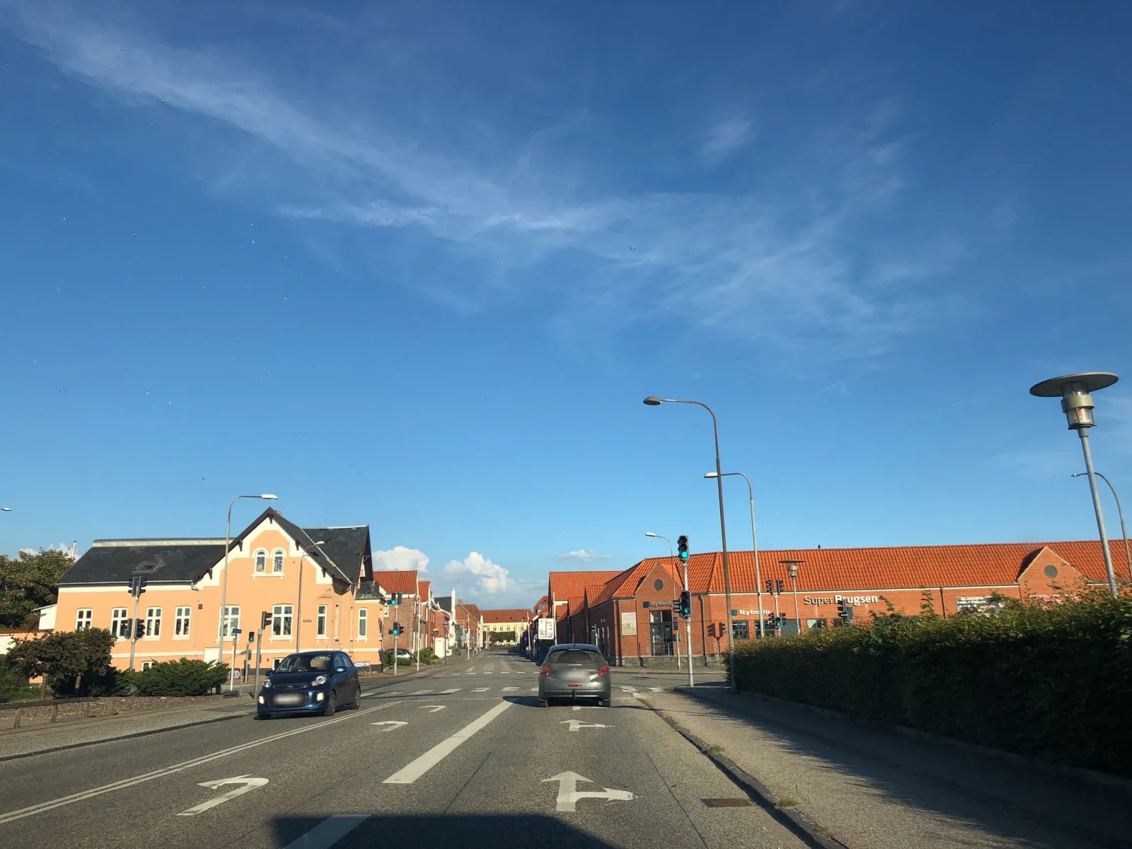 Mapillary-foto nær McDonald's
