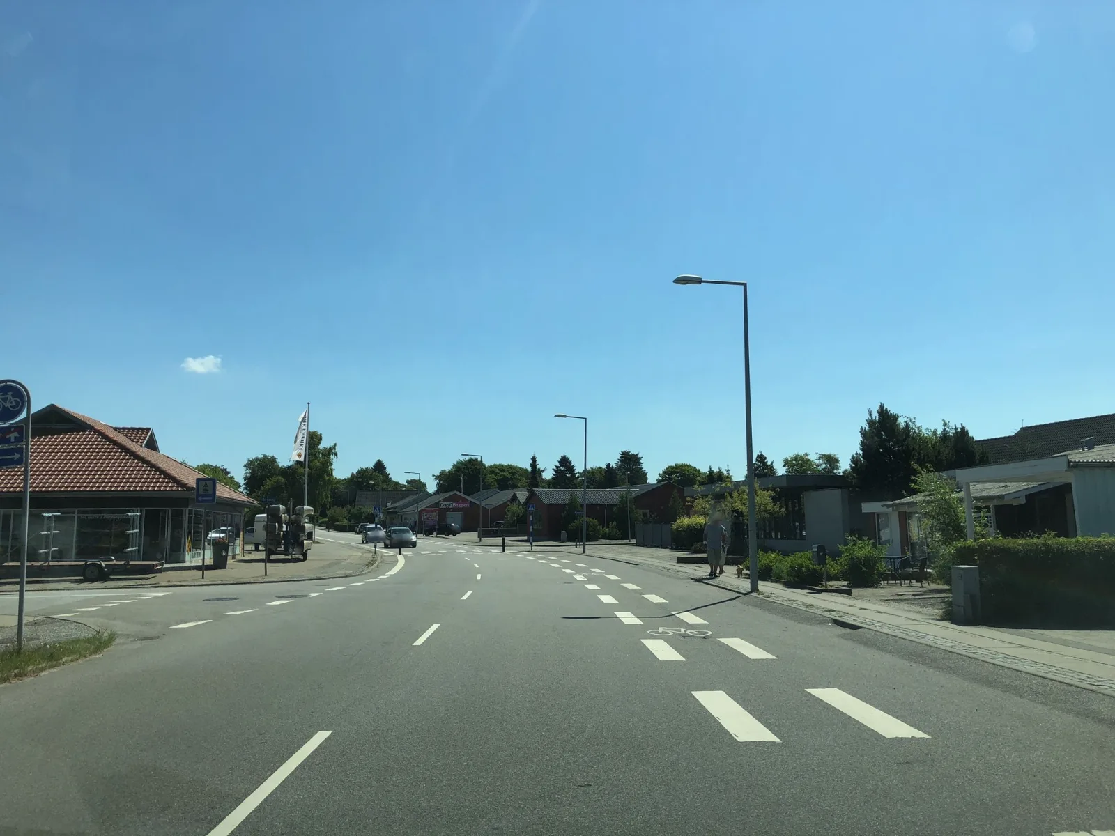 Mapillary-Foto in der Nähe von Mejdal Pizza