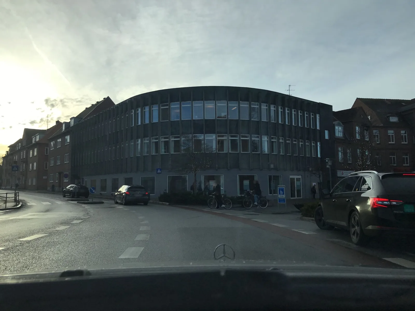 Mapillary-Foto in der Nähe von Nonno Pizza