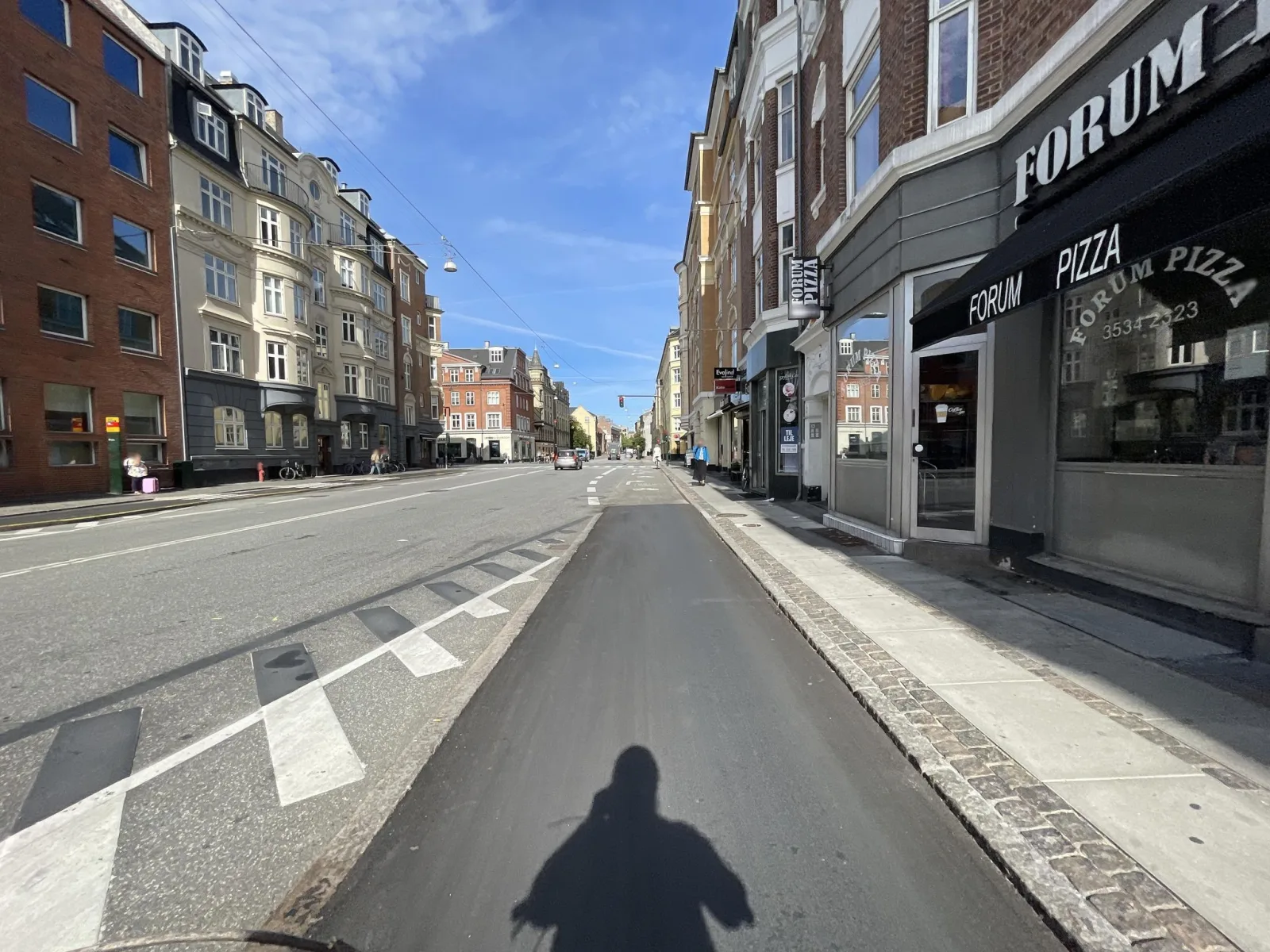 Mapillary-foto nær Forum Pizza