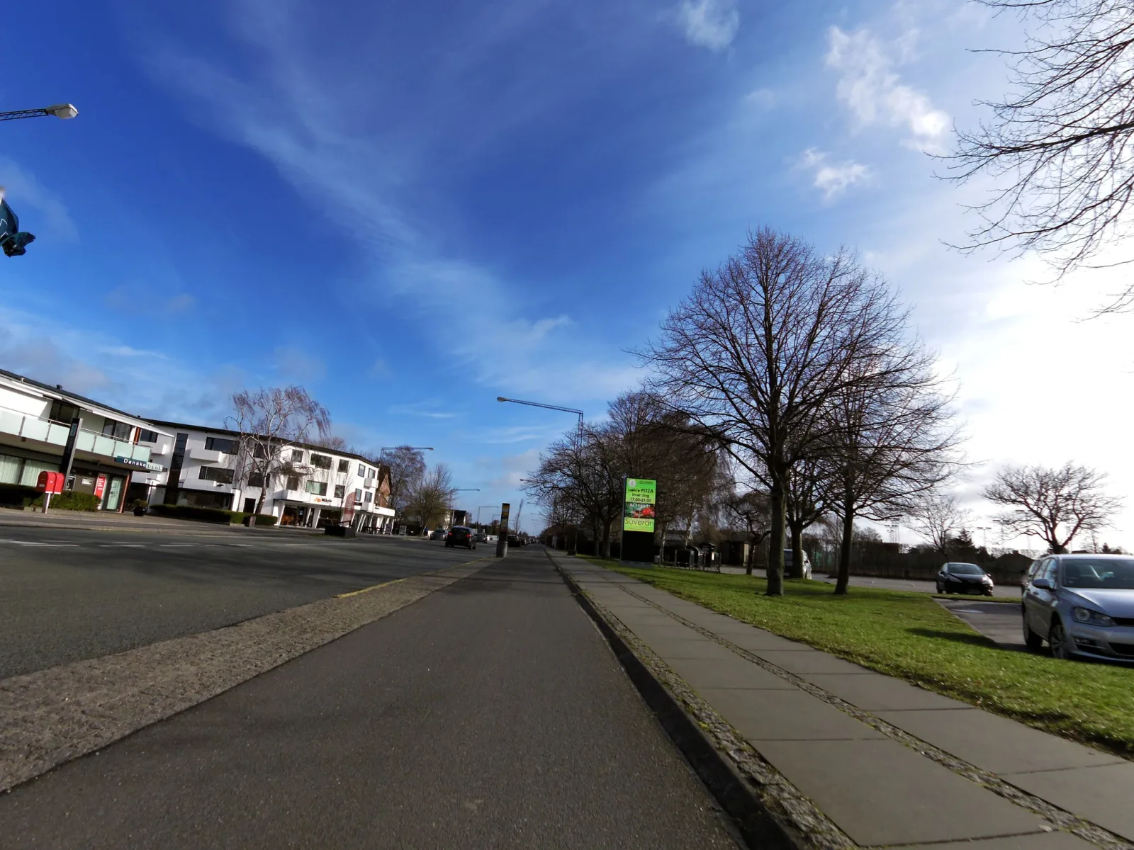 Mapillary-foto nær Mr. Mums