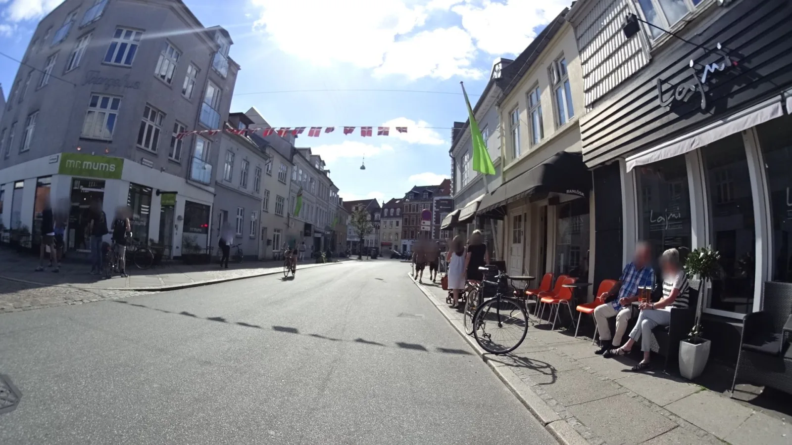 Mapillary-foto nær Mr. Mums