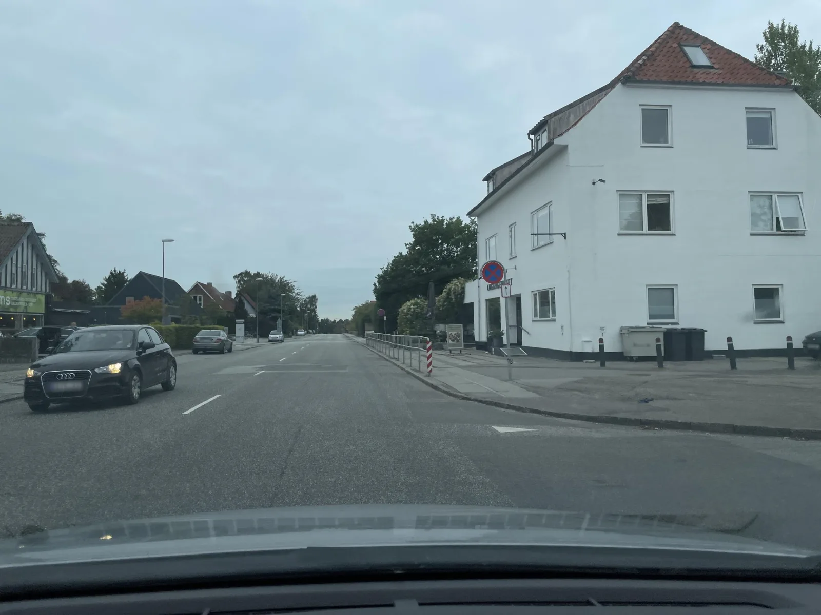 Mapillary-foto nær Mr. Mums
