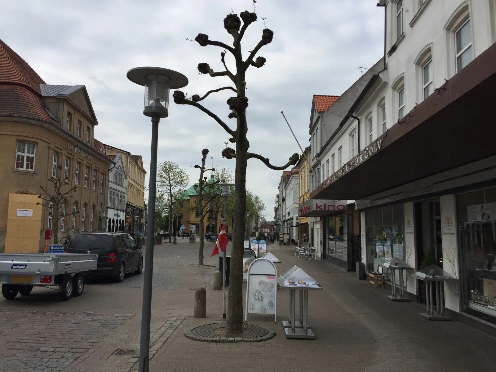 Mapillary-Foto in der Nähe von Perronen