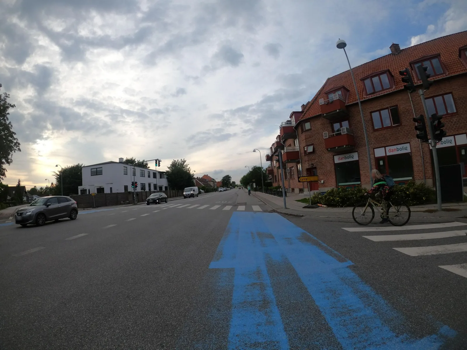 Mapillary-Foto in der Nähe von Gastronomia Italiana Tredici