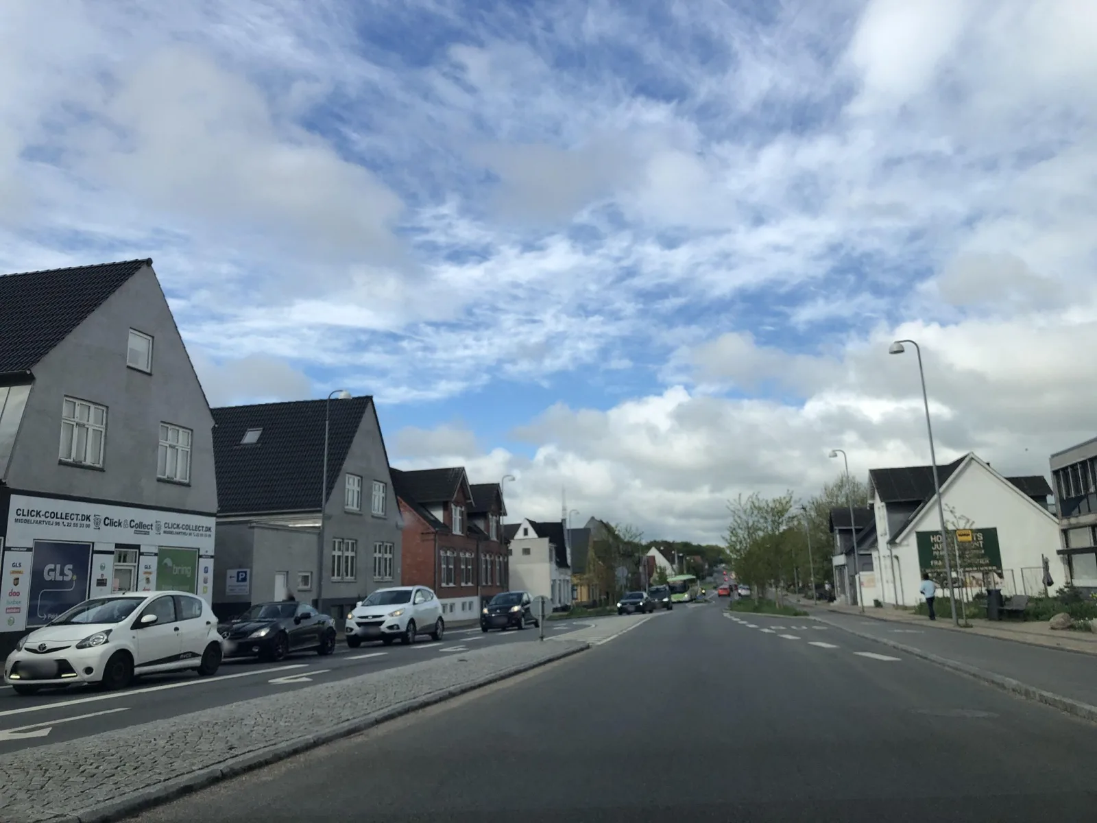 Mapillary-foto nær Pizza Luxus