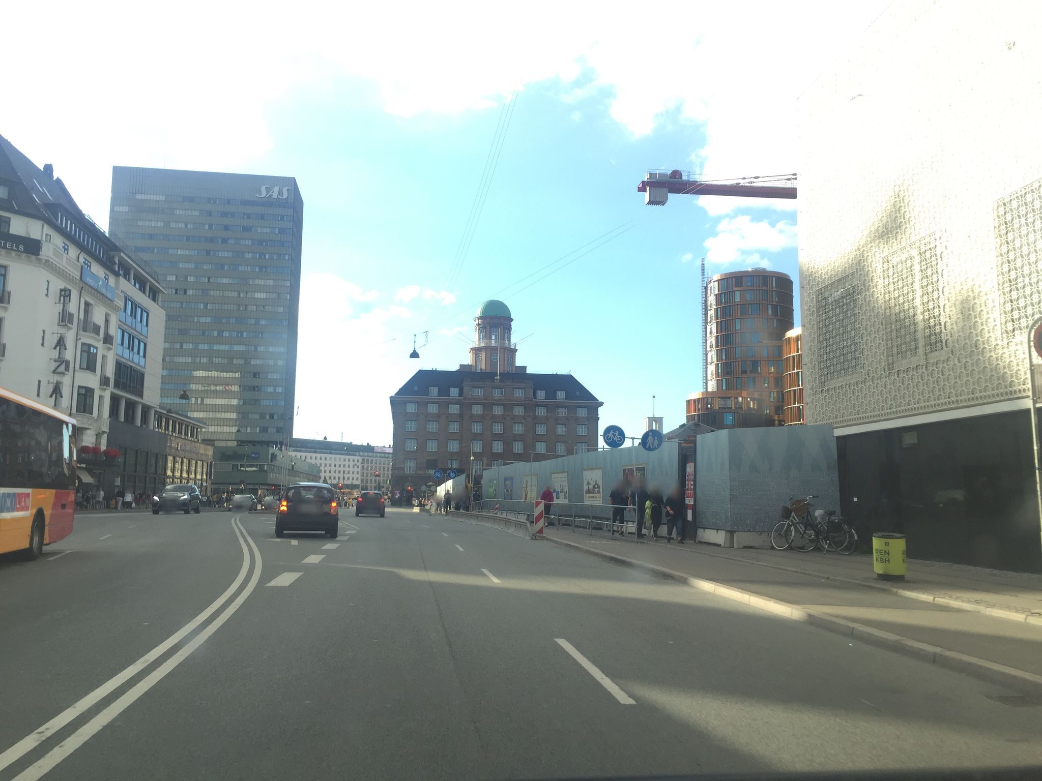 Mapillary-foto nær Gorms Pizza Tivoli Food Hall