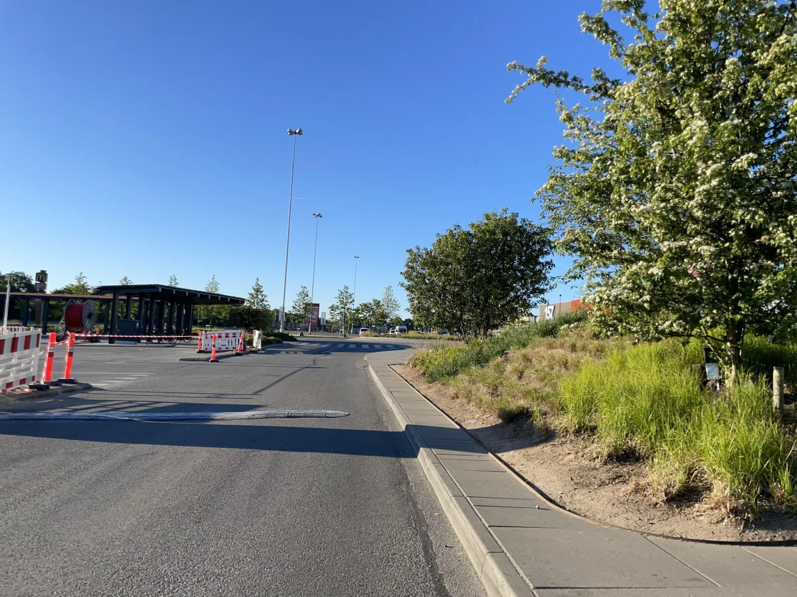 Mapillary-Foto in der Nähe von Pizza Pizza Rosengårdcenter