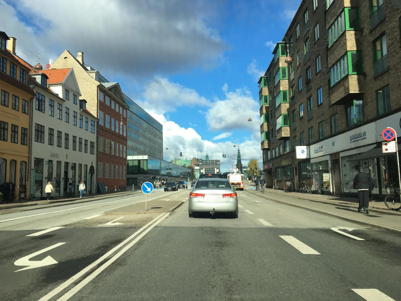 Mapillary-Foto in der Nähe von Green Mango Christianshavn