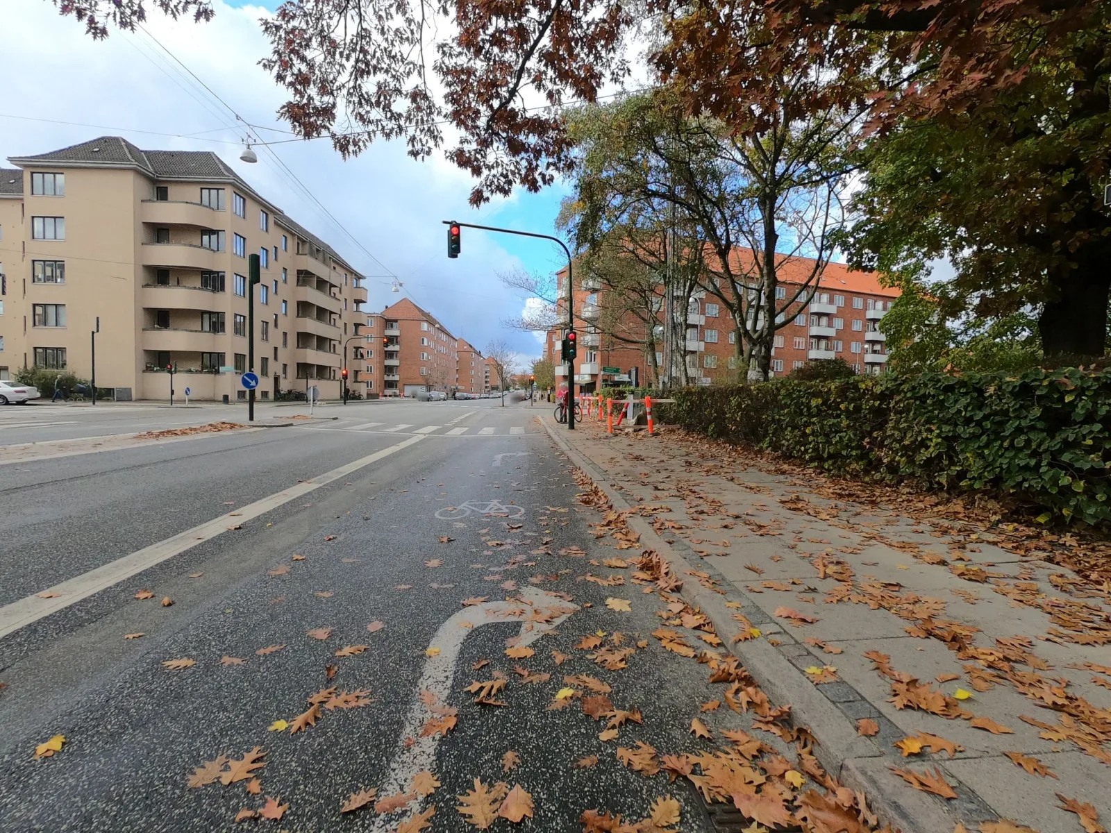 Mapillary-Foto in der Nähe von Grill 107
