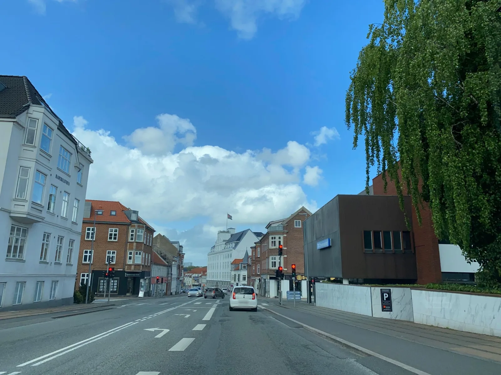 Mapillary-Foto in der Nähe von Projekt Bænkevarmerne