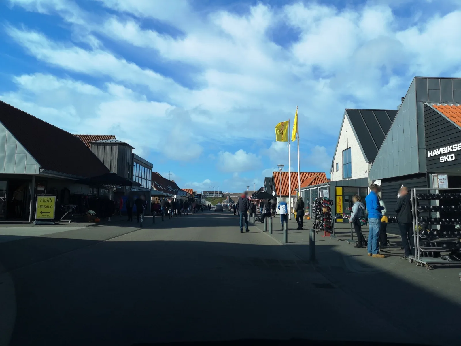 Mapillary-Foto in der Nähe von Restaurant Cafe Da Niko