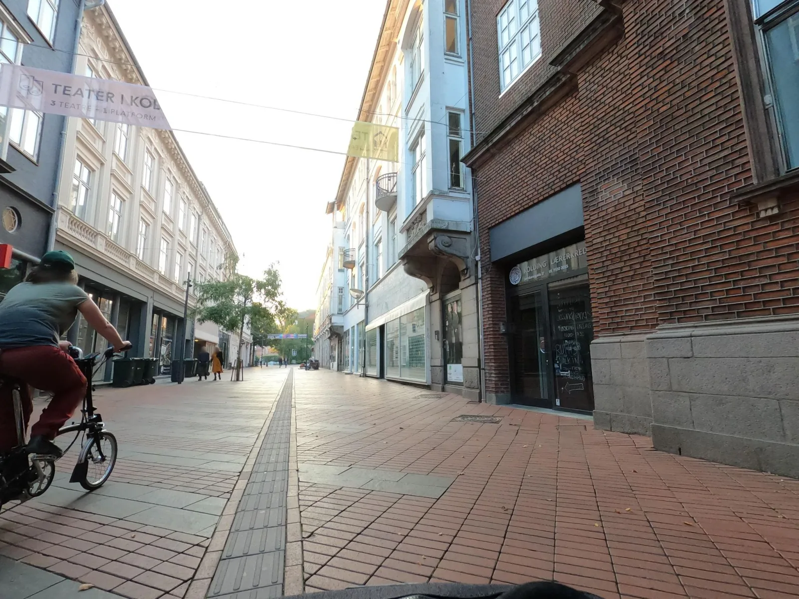 Mapillary-foto nær Restaurant Johansens