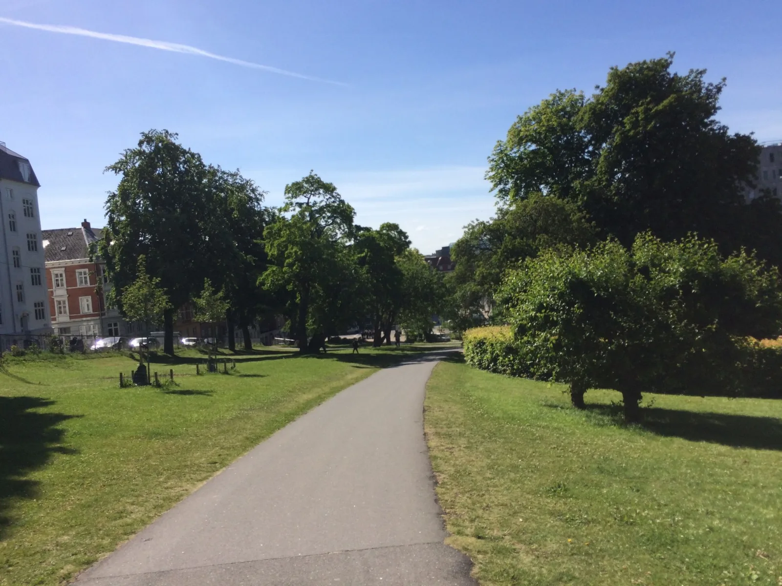 Mapillary-foto nær Pølsevognen på Telefontorvet