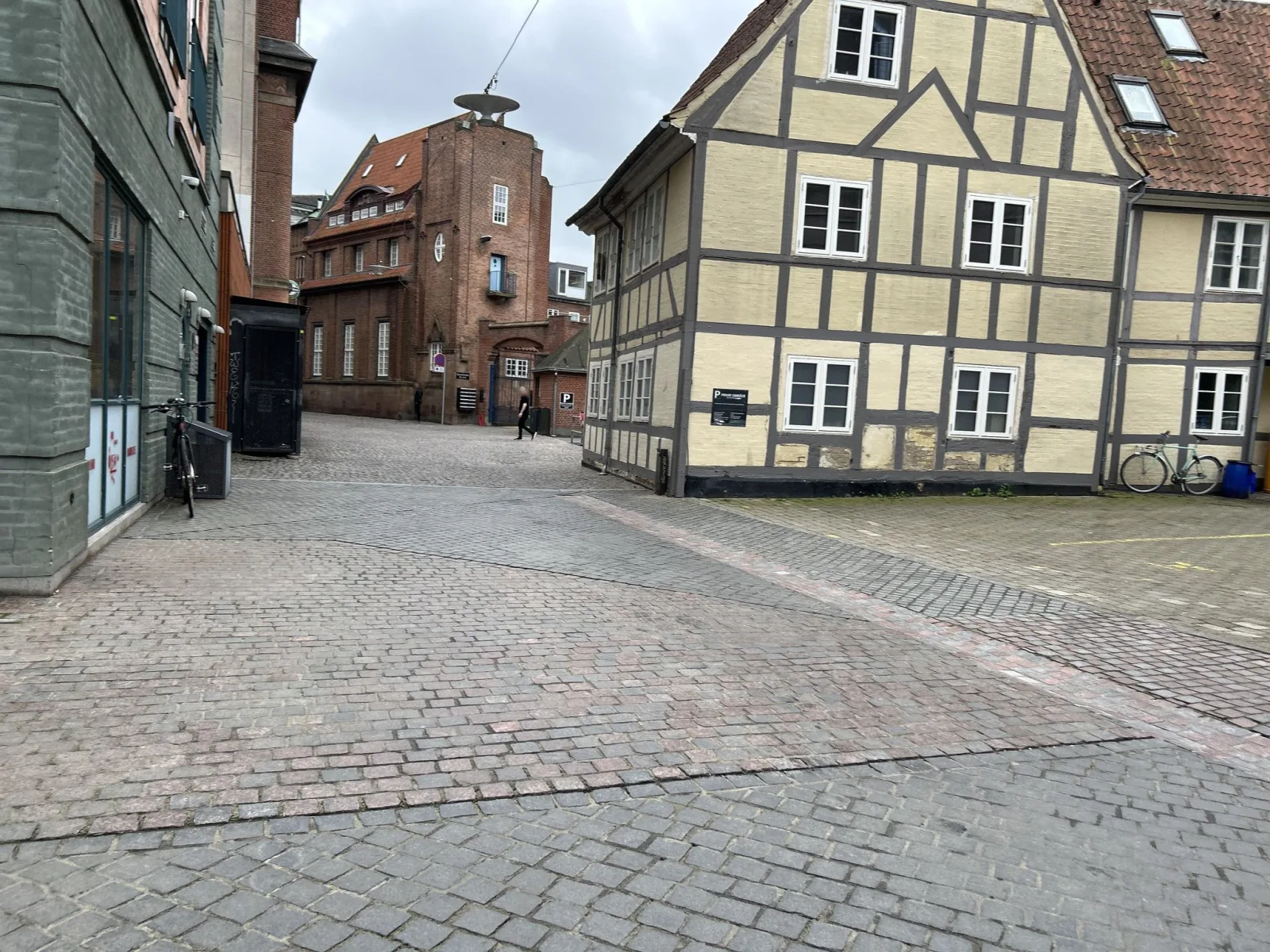 Mapillary-Foto in der Nähe von Restaurant Søtten